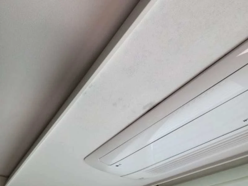 시흥 시스템에어컨 결로 천장 곰팡이 석고보드 교체 전